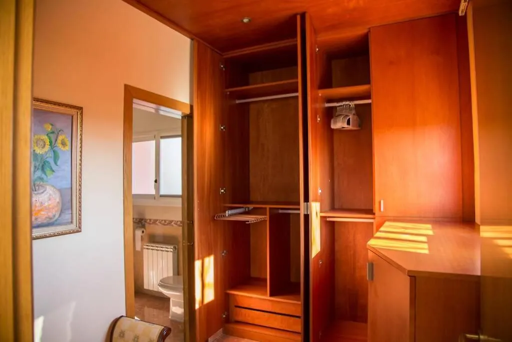 Holiday home Casa Bella Con Piscina Villa Caldes De Montbui Spain