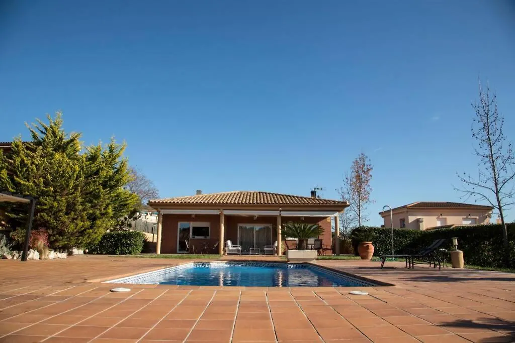 Holiday home Casa Bella Con Piscina Villa Caldes De Montbui Spain